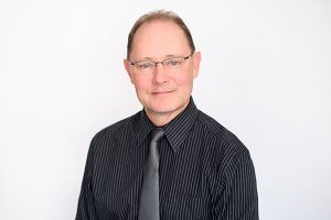 Dr. Renier van Aardt